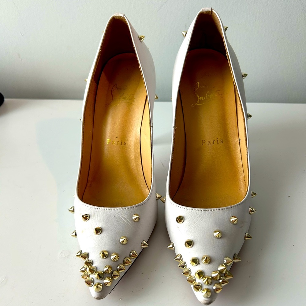 Size 38 Louboutin white leather with spikes